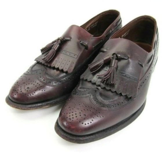 ALLEN EDMONDS Men\'s Kilted Wingtip Dress Loafer with Tassels in Burgandy size 8 main image 10